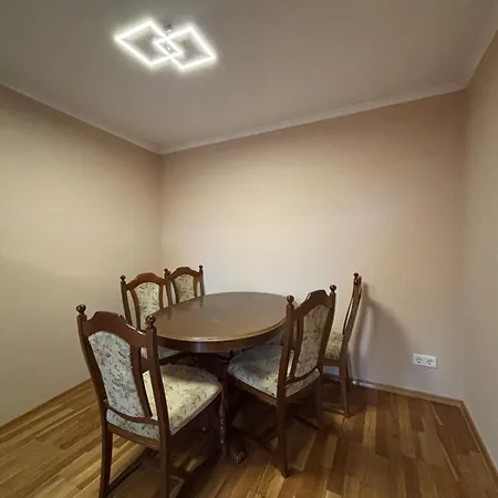 Moderne 4-zimmer Mit Balkon *