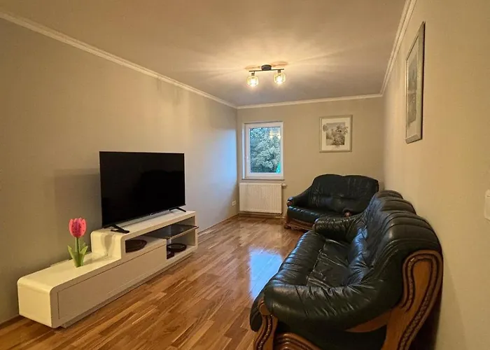 Appartamento Moderne 4-zimmer Mit Balkon Dresda